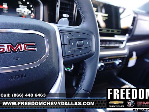 New 2026 GMC Sierra 1500 SLT image 22