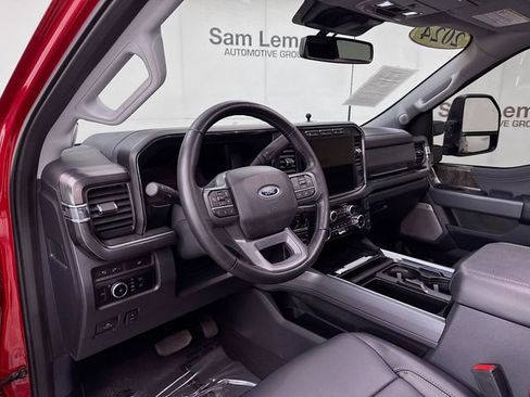 Used 2024 Ford F250 Lariat w/ Lariat Ultimate Package image 9
