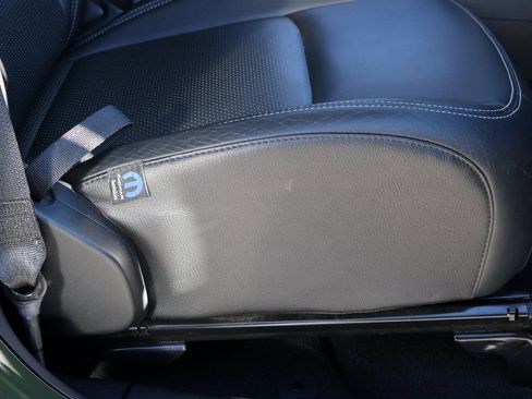 Used 2021 Jeep Wrangler Unlimited Sport image 10