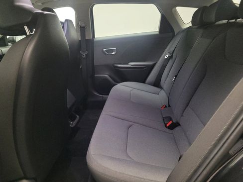 Used 2025 Kia K4 FWD image 18