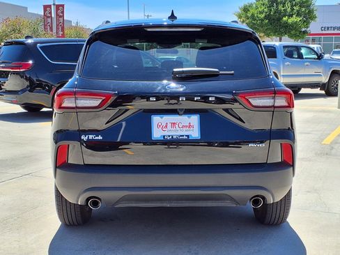 Used 2025 Ford Escape ST-Line AWD/4WD image 6