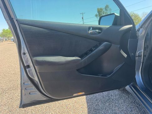 Used 2010 Nissan Altima 2.5 S FWD image 30