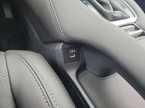 New 2026 Honda HR-V EX-L image 27