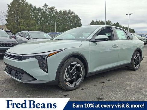 New 2025 Kia K4 EX image 2