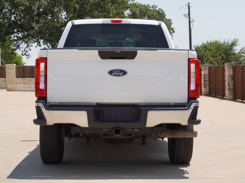 Used 2025 Ford F250 XLT w/ FX4 Off-Road Package AWD/4WD image 8
