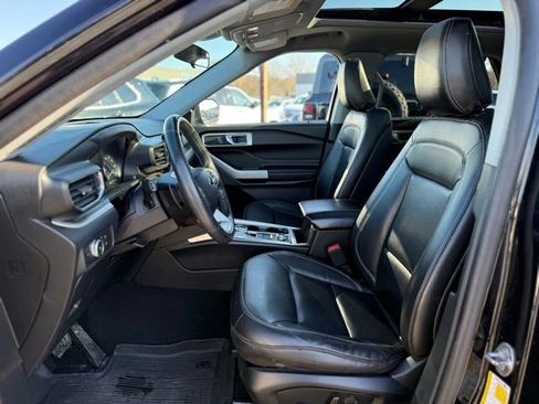 Certified 2020 Ford Explorer XLT w/ Equipment Group 202A image 12