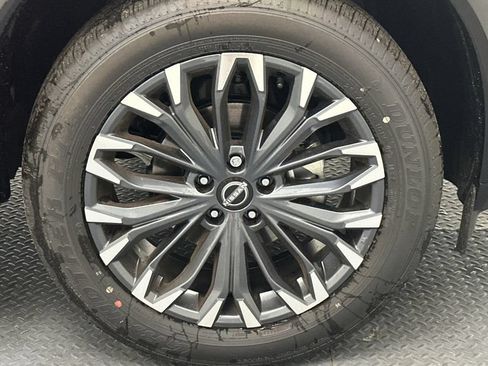 New 2026 Nissan Rogue Platinum AWD/4WD image 15