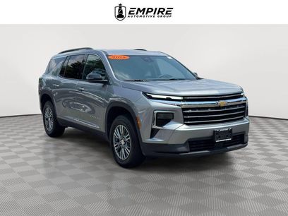 Used 2026 Chevrolet Traverse LT