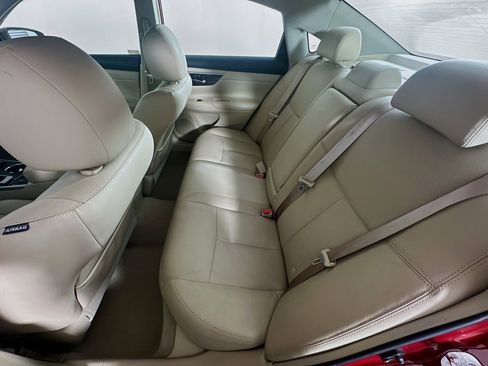 Used 2013 Nissan Altima 2.5 SL w/ 2.5 Moonroof Pkg FWD image 27