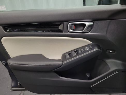 Used 2024 Honda Civic Touring image 24