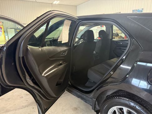 Used 2024 Chevrolet Equinox LT image 14