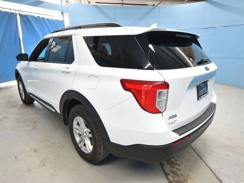 Used 2020 Ford Explorer XLT image 33