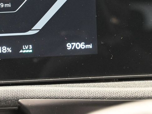 Used 2025 Kia EV6 Light RWD image 32