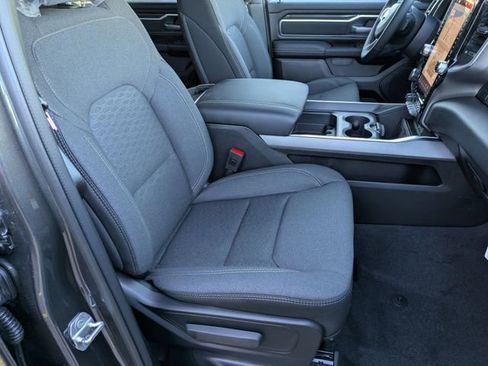 New 2026 RAM 1500 4x4 Crew Cab image 28