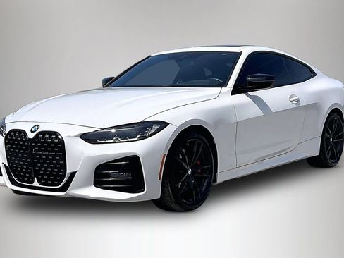 Used 2023 BMW 430i Coupe w/ M Sport Package image 2