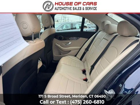 Used 2019 Mercedes-Benz C 300 C 300 4MATIC Sedan image 24
