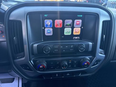 Used 2018 GMC Sierra 1500 SLE w/ SLE Value Package image 20