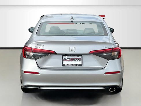 Used 2022 Honda Civic Sport image 6