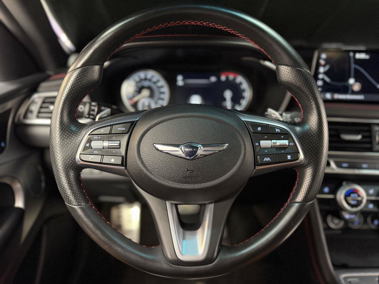 Used 2023 Genesis G70 2.0T w/ Sport Prestige Package AWD/4WD image 17