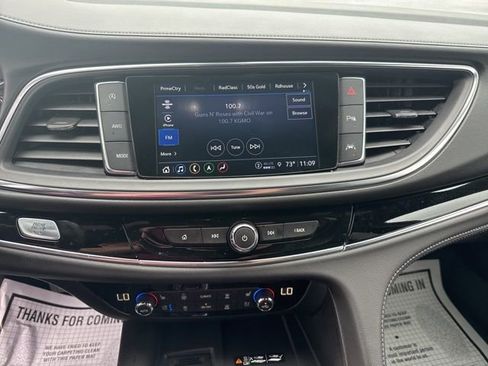 Used 2023 Buick Enclave Avenir w/ Avenir Technology Package AWD/4WD image 30