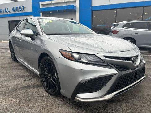 Used 2023 Toyota Camry XSE image 13