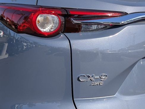 Used 2023 MAZDA CX-9 Carbon Edition image 13