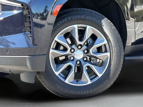 Used 2022 Chevrolet Tahoe LT w/ LT Signature Package image 6