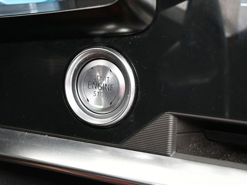 Used 2023 Chevrolet Corvette Stingray Convertible w/ 1LT image 33