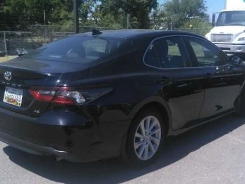 Used 2024 Toyota Camry LE FWD image 11