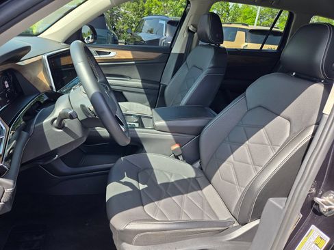 Used 2024 Volkswagen Atlas SE FWD image 22