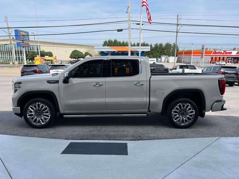 Used 2026 GMC Sierra 1500 Denali Ultimate AWD/4WD image 6