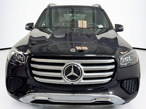New 2026 Mercedes-Benz GLS 450 GLS 450 4MATIC SUV image 2