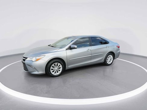 Certified 2017 Toyota Camry LE w/ Protection Package (Q2) FWD image 4