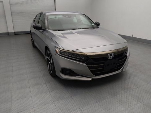 Used 2022 Honda Accord Sport image 14