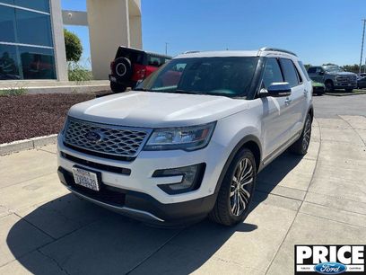 Used 2017 Ford Explorer Platinum