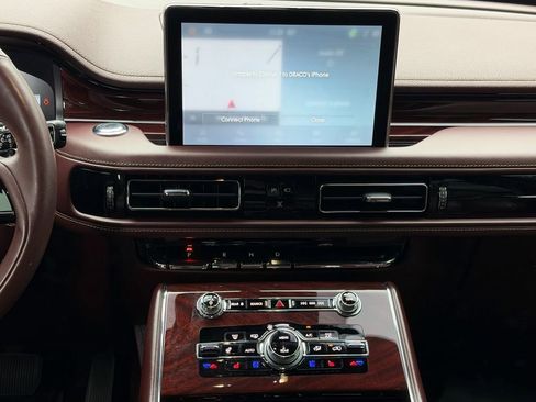 Used 2023 Lincoln Aviator Black Label w/ Jet Package AWD/4WD image 18