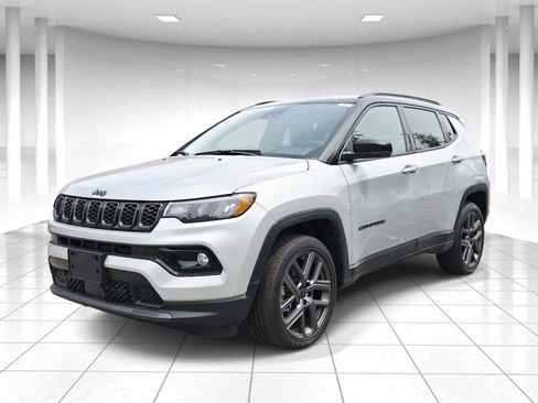 Certified 2026 Jeep Compass Limited AWD/4WD image 7