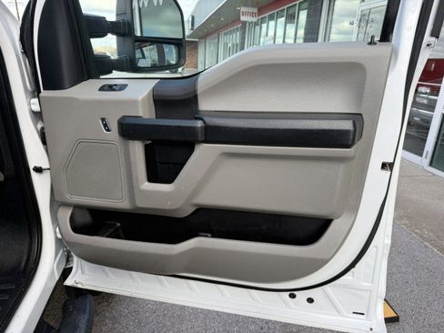 Used 2021 Ford F550 XL image 20