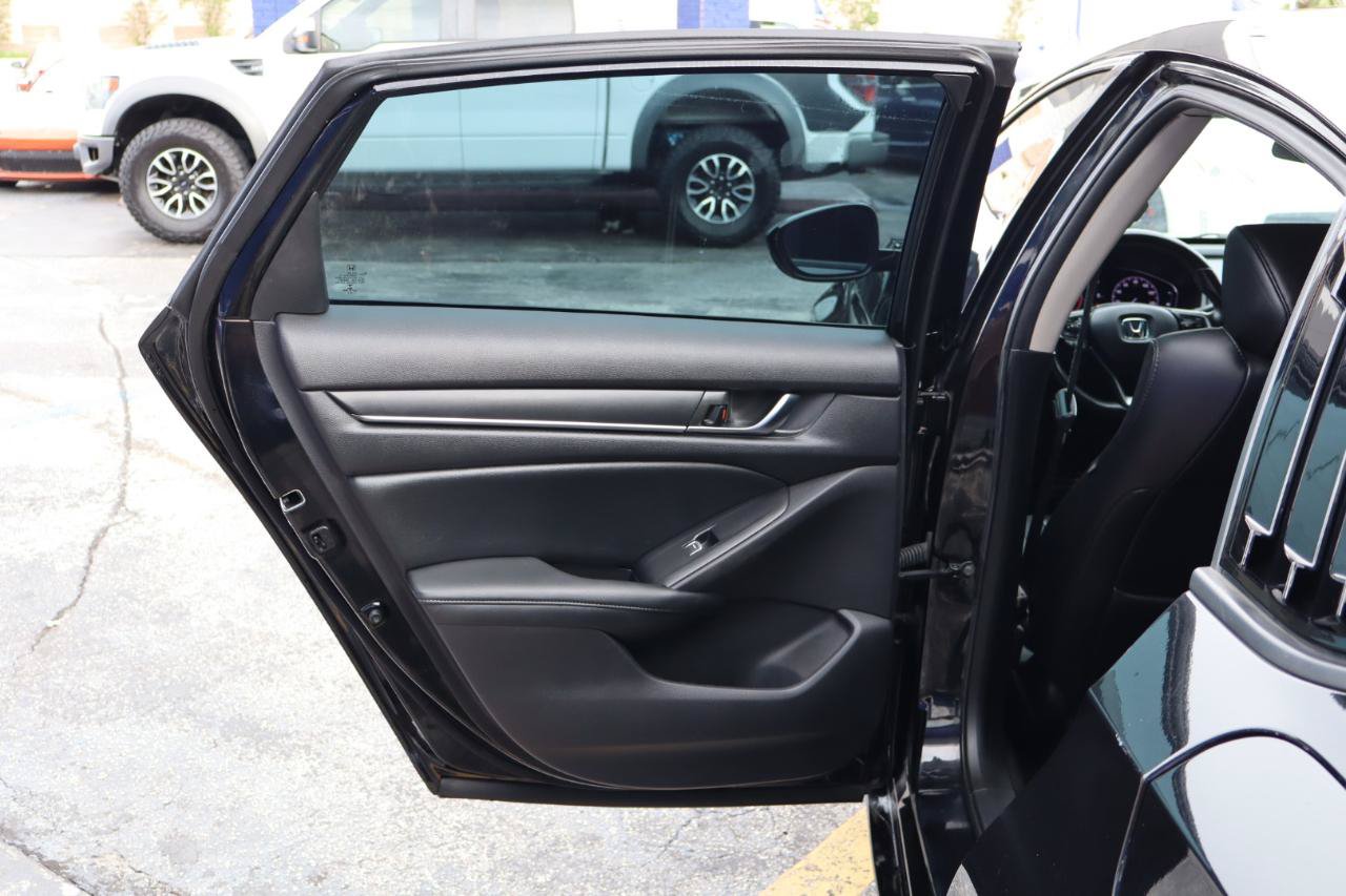 Used 2021 Honda Accord Sport Special Edition image 16
