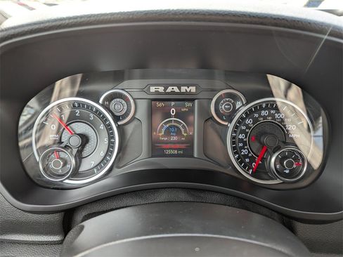 Used 2022 RAM 2500 Big Horn image 36