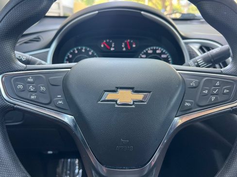 Used 2024 Chevrolet Malibu LT FWD image 23