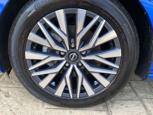 Certified 2025 Nissan Altima 2.5 SV FWD image 12