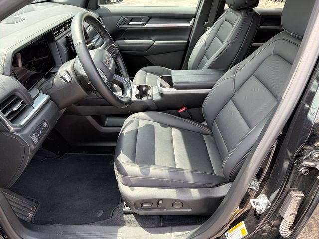 Used 2026 GMC Terrain Elevation w/ Elevation Premium Package FWD image 15