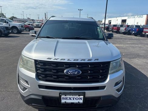 Used 2016 Ford Explorer Sport w/ Equipment Group 401A AWD/4WD image 5