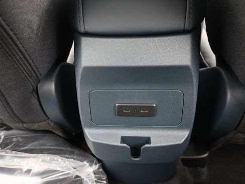 New 2025 Ford Maverick XL w/ Equipment Group 102A image 12