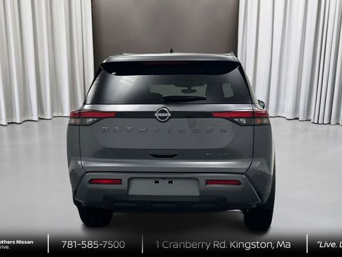 New 2026 Nissan Pathfinder SL AWD/4WD image 6