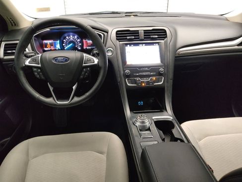 Used 2019 Ford Fusion SE w/ Equipment Group 151A image 22