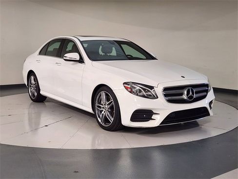 Used 2019 Mercedes-Benz E 450 4MATIC Sedan image 7