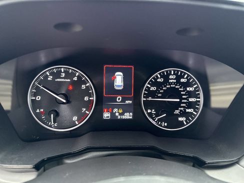 Used 2023 Subaru Outback Premium image 14