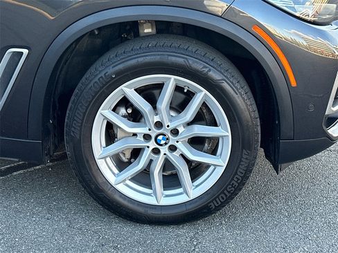 Used 2021 BMW X5 xDrive40i w/ Convenience Package image 5